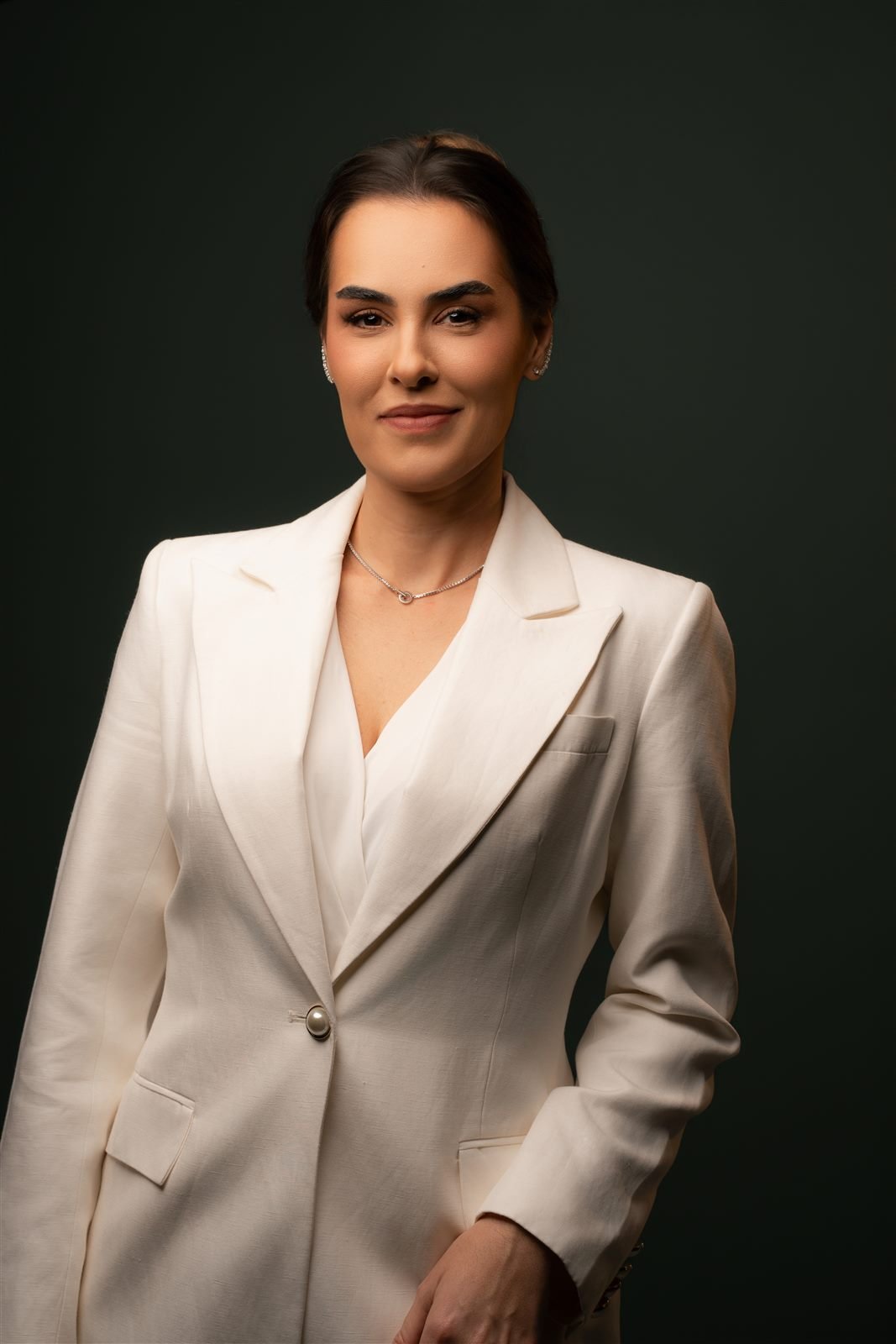 Dra. Juliana Lusvarghi, cirurgiã plástica em São Paulo/SP